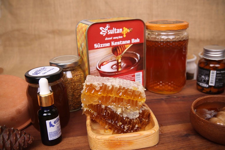 Süzme Kestane Balı