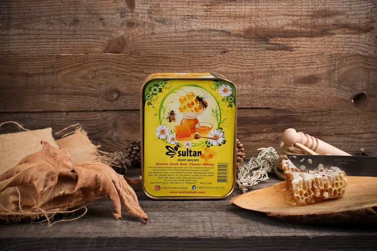 Özel Seçim Süzme Çiçek Balı