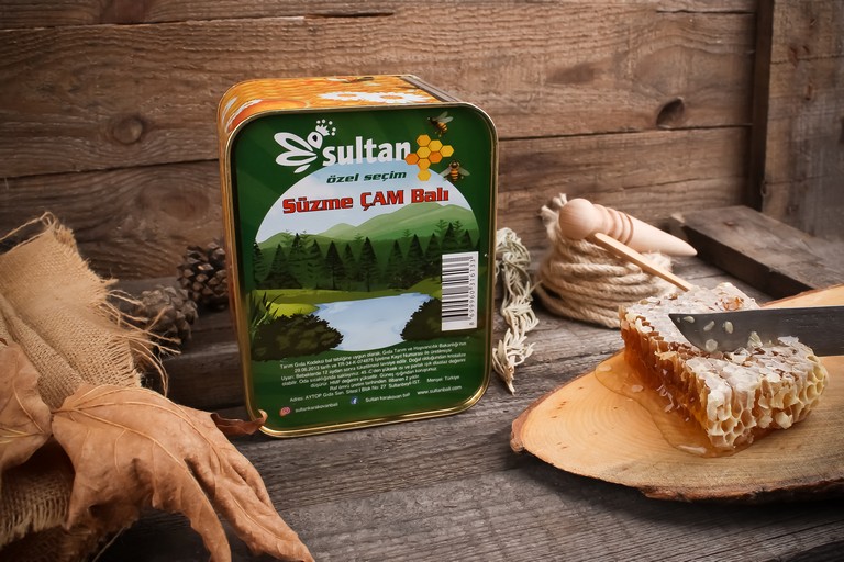 Süzme Çam Balı