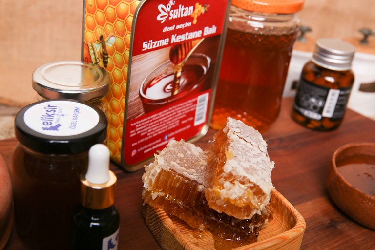 Süzme Kestane Balı